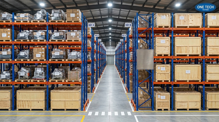 Kệ Selective Thái Nguyên lắp đặt trong kho công nghiệp
